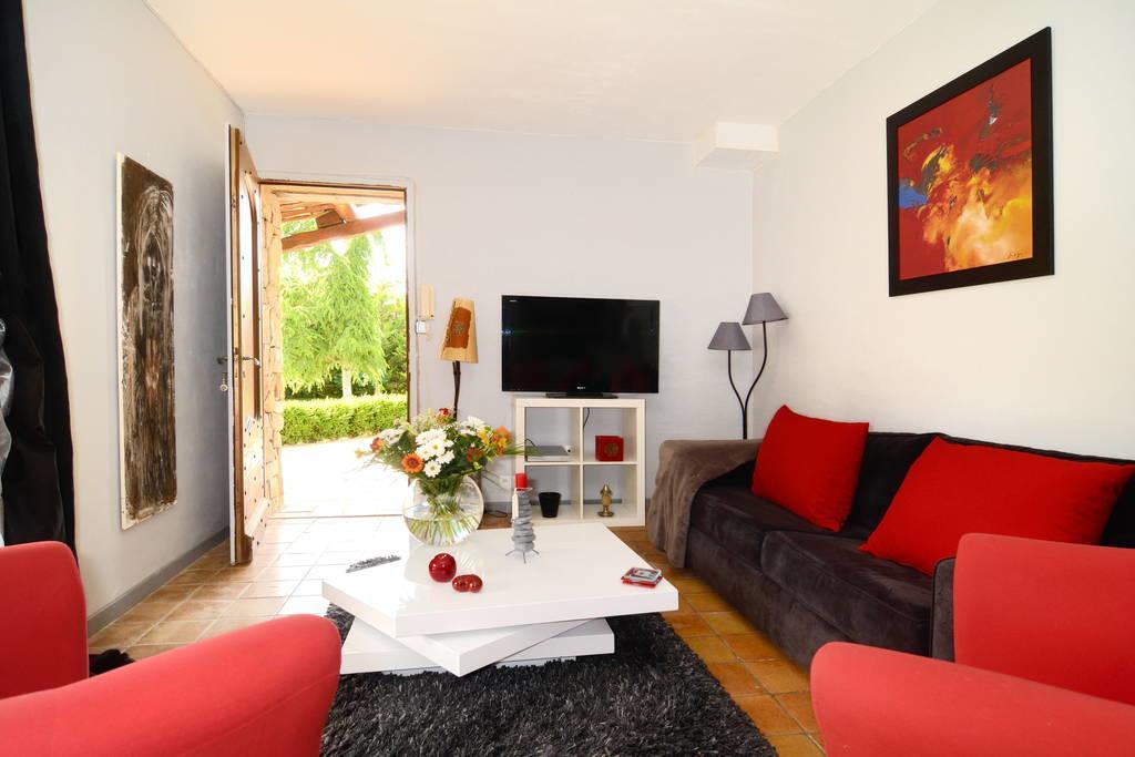 Suite De L'Olivier Au Mas Au Coeur De La Provence &Spa Saint-Cannat Rum bild
