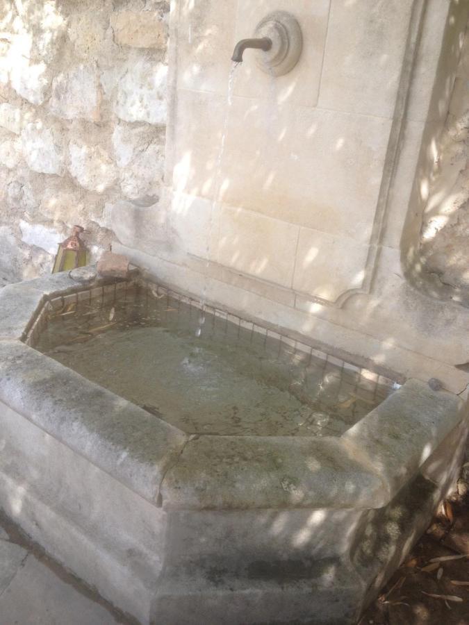 Suite De L'Olivier Au Mas Au Coeur De La Provence &Spa Saint-Cannat Rum bild
